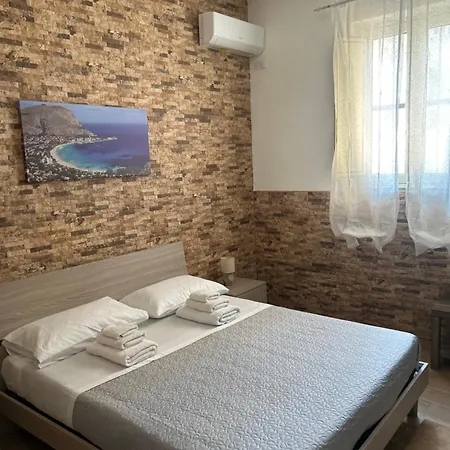 Apartment Home Love